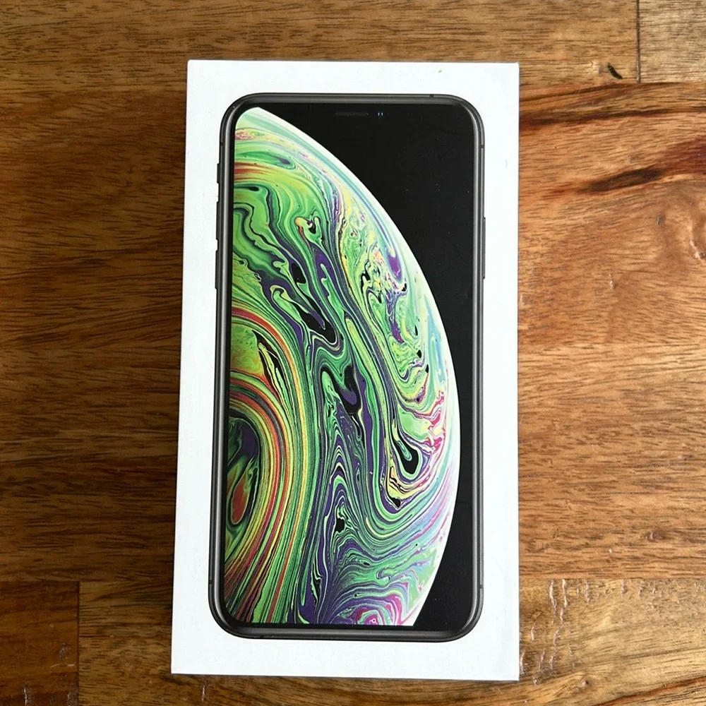Apple iPhone Xs 64GB White Box Only